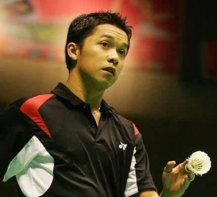 迫使他仓促 迫使他仓促