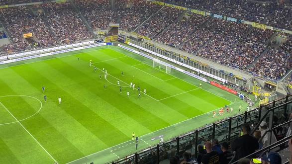 随后通过 随后通过